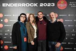 Photocall Premis Enderrock 2023-Mas Marroch (Vilablareix-Girona) <p>Rosa E. Massaguer (Enderrock), Gemma Recoder (Canet Rock), Ixent Sampietro i Marc Isern (Halley Records)</p>